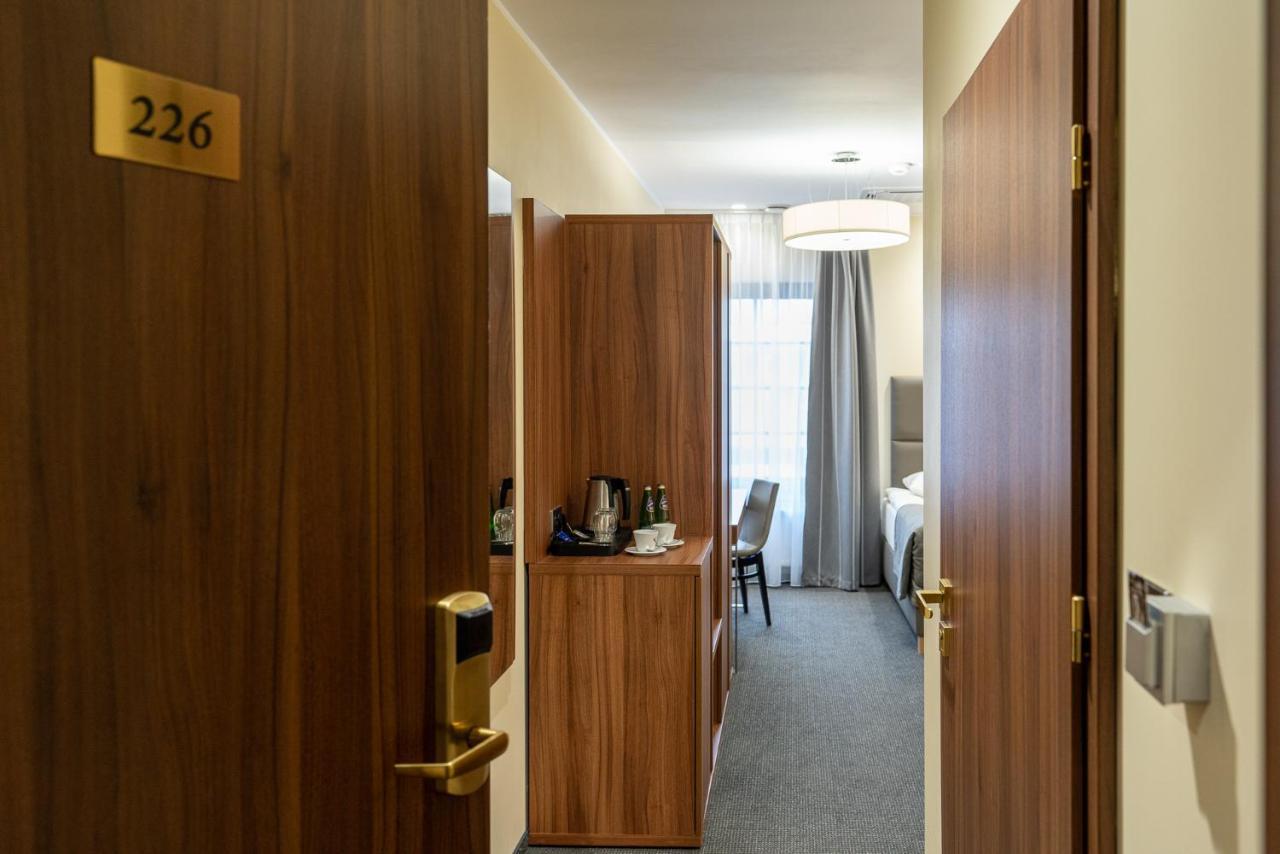 Hotel Wodnik Бидгошч Екстериор снимка